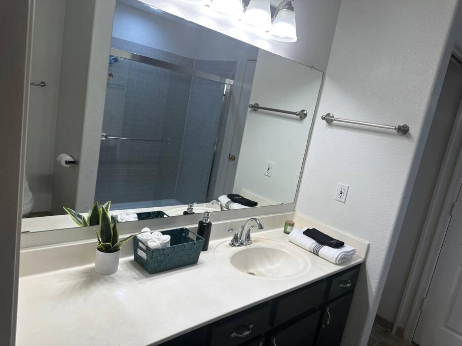 2Br Condo 15 Mins To Downtown Phoenix With Pool & Spa 외부 사진