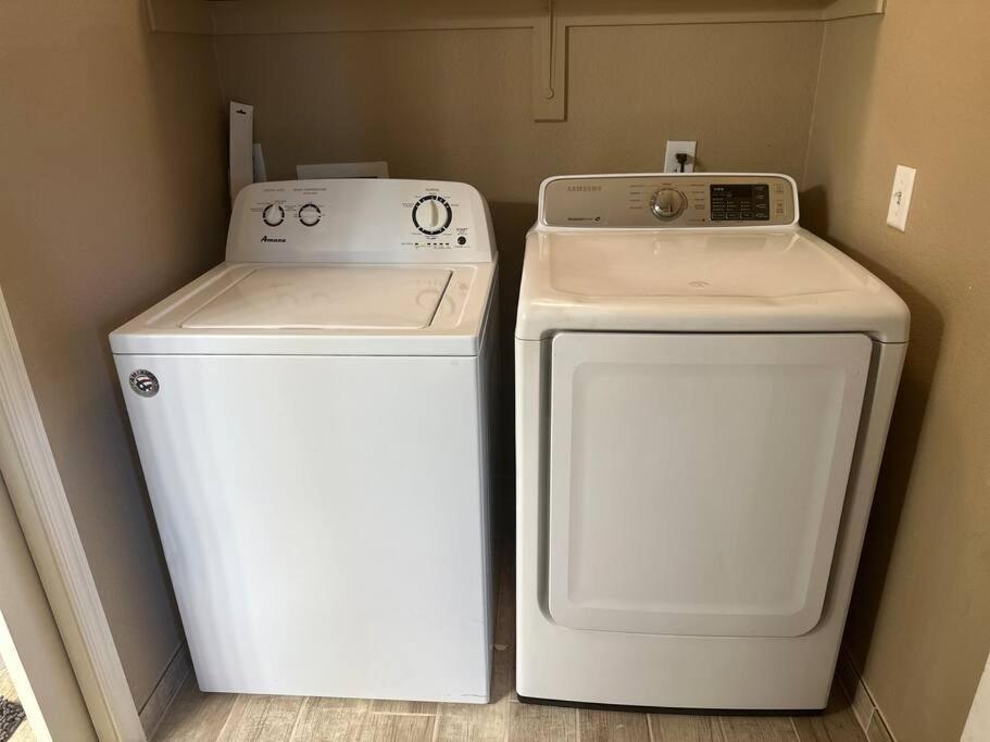 2Br Condo 15 Mins To Downtown Phoenix With Pool & Spa 외부 사진